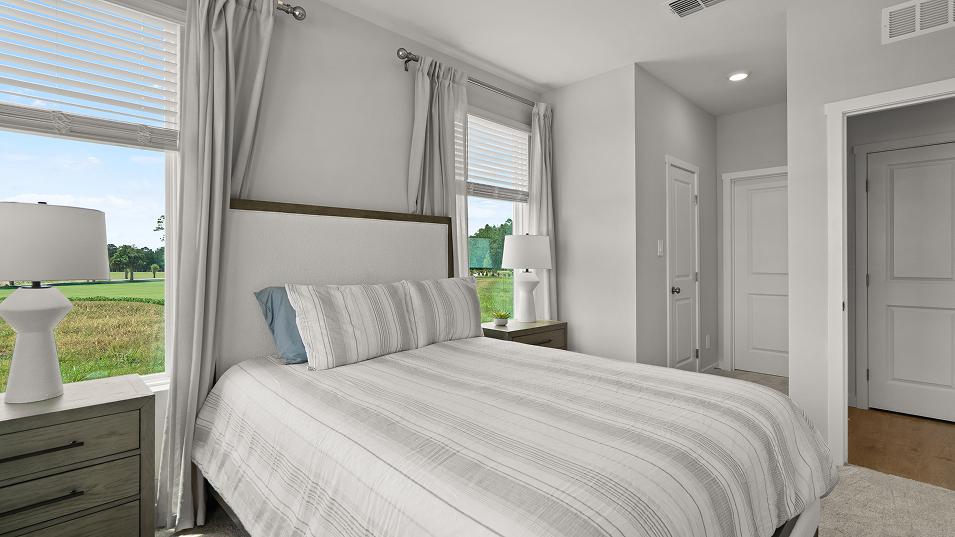 Davenport Grand Family Residence — long-term rental — gallery photo 10