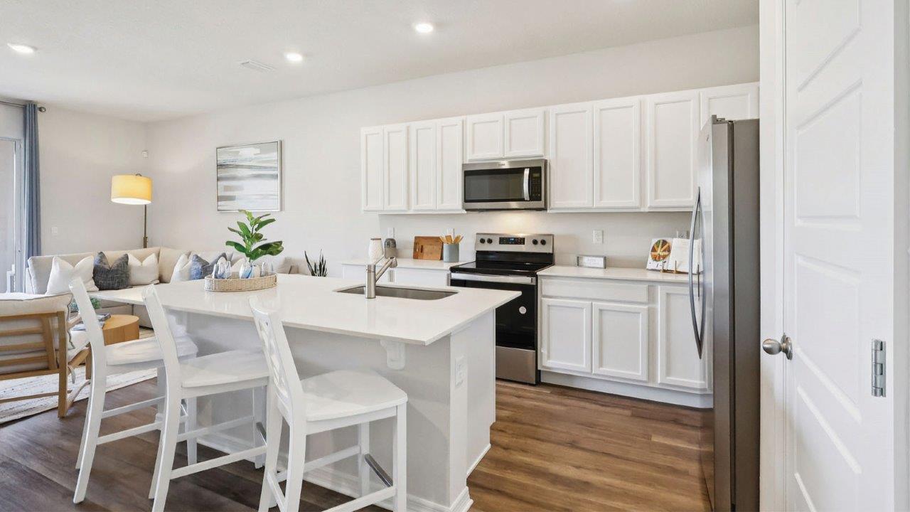 Winter Haven Lake Harmony Townhome — long-term rental — gallery photo 3