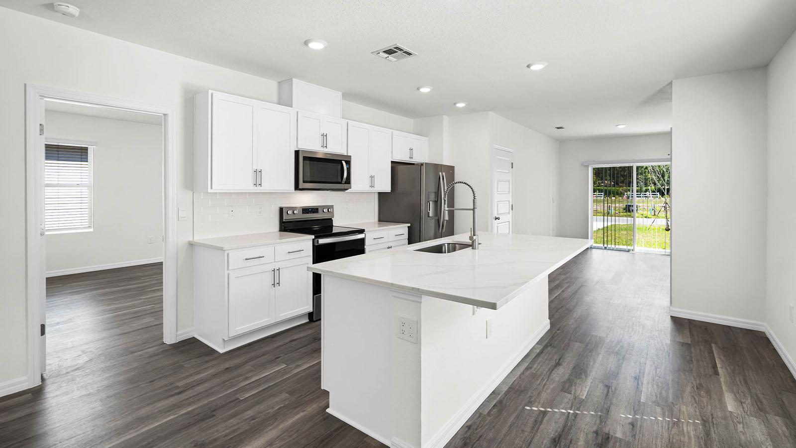 Winter Haven Lake Eloise Courtyard Residence — long-term rental — gallery photo 4