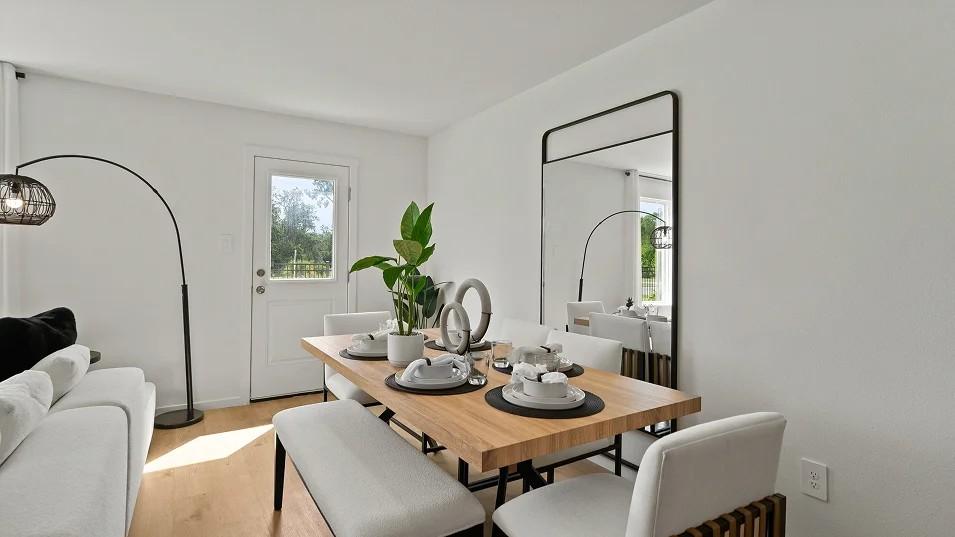 Davenport Grove Townhome — long-term rental — gallery photo 5