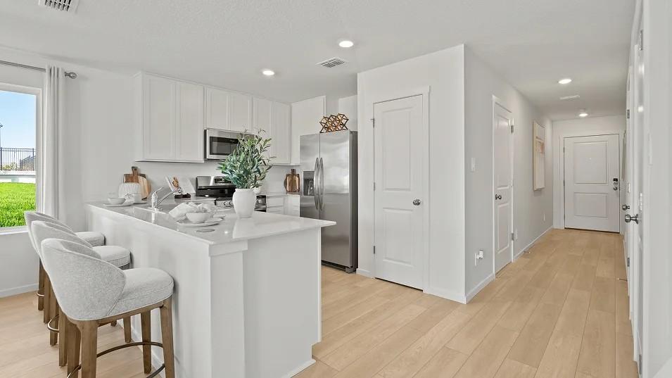 Haines City Parkside Townhome — long-term rental — gallery photo 2