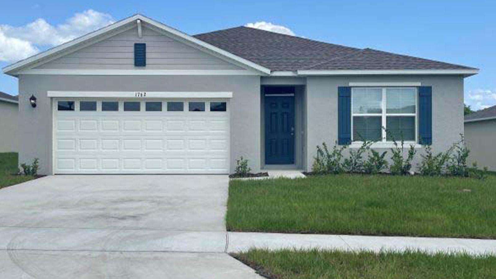 Winter Haven Lanai Family Residence — long-term rental — main photo