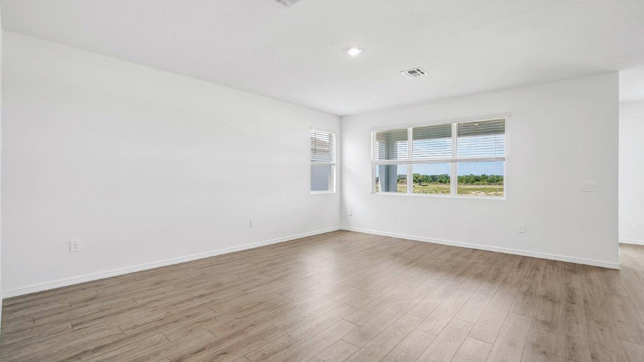 Winter Haven Grand Lake Residence — long-term rental — gallery photo 3