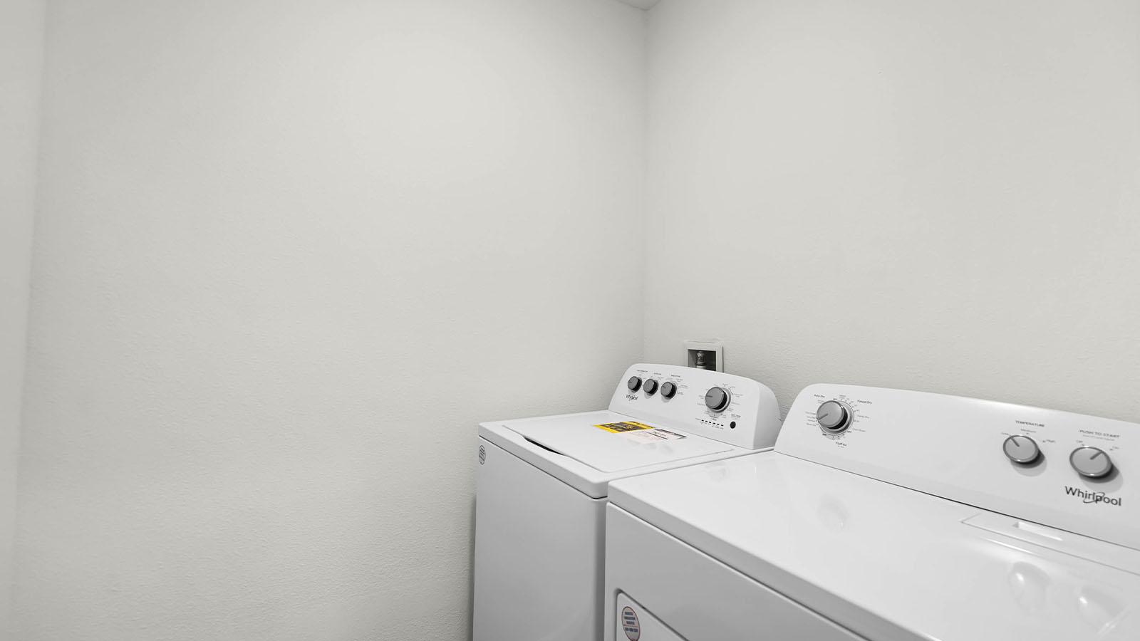 Winter Haven Lake Eloise Courtyard Residence — long-term rental — gallery photo 27