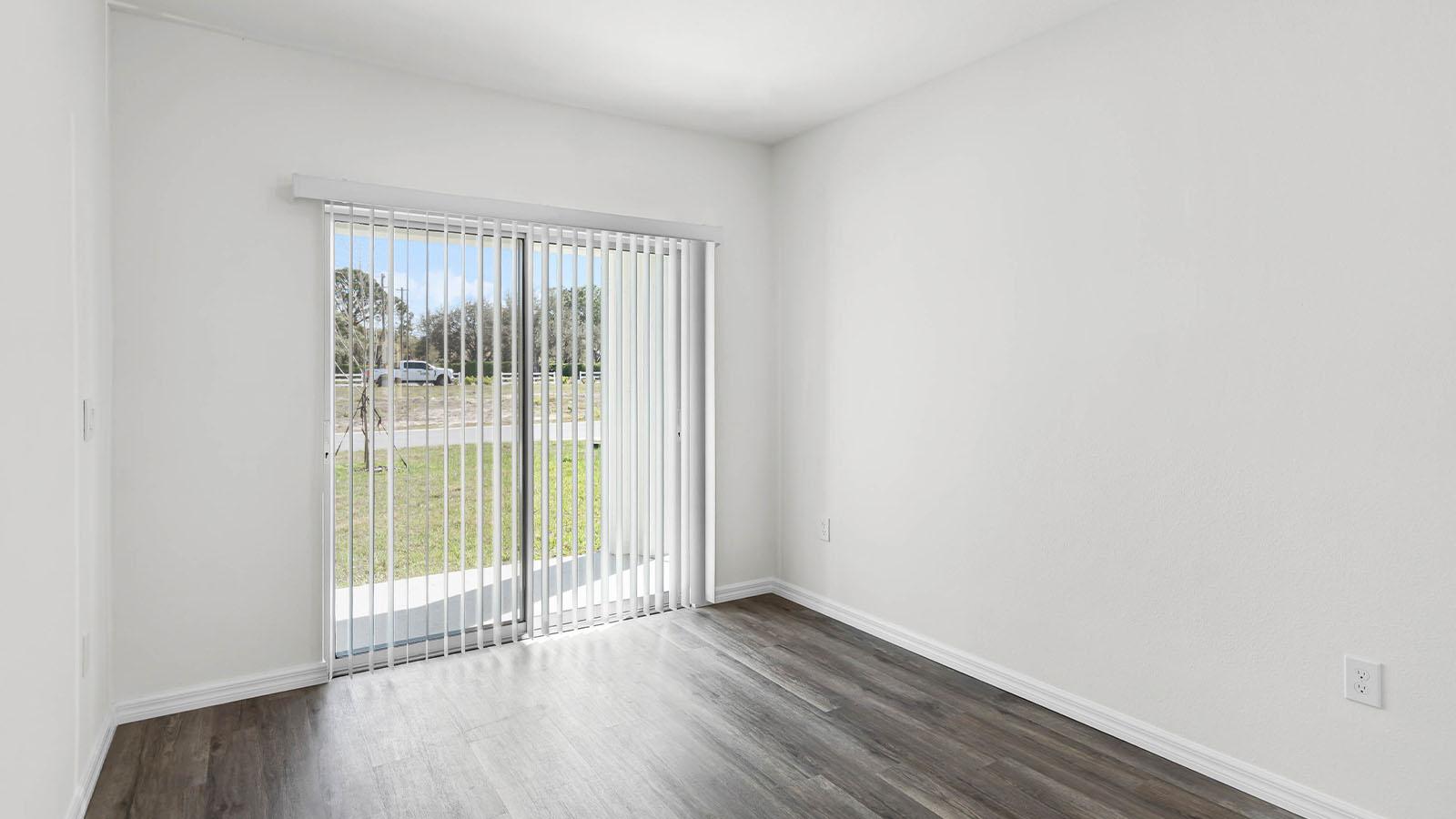 Winter Haven Lake Eloise Courtyard Residence — long-term rental — gallery photo 9
