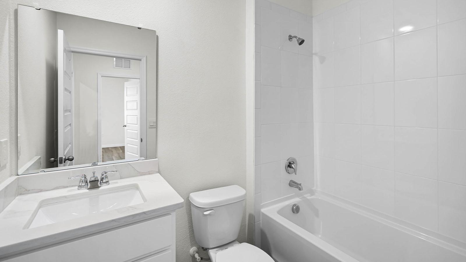 Winter Haven Lake Eloise Courtyard Residence — long-term rental — gallery photo 26