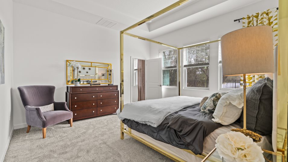 Davenport Heritage Multi-Gen Residence — Davenport — photo 8