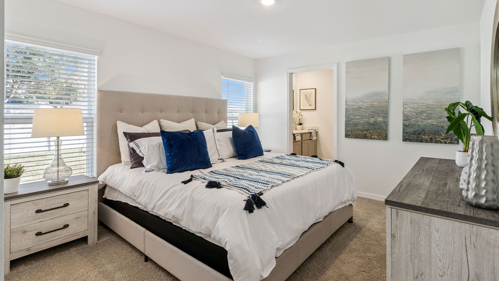 Winter Haven Five Bedroom Residence — Winter Haven — photo 16