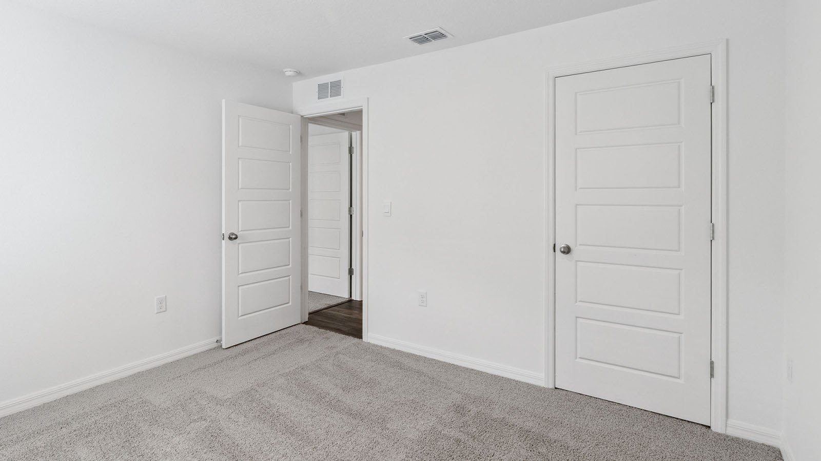 Winter Haven Five Bedroom Residence — Winter Haven — photo 21