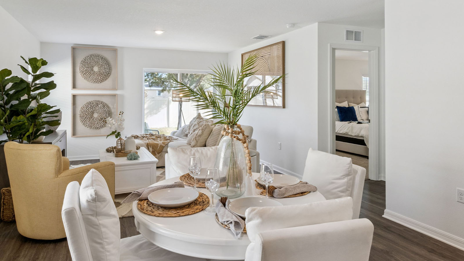 Winter Haven Five Bedroom Residence — Winter Haven — photo 9